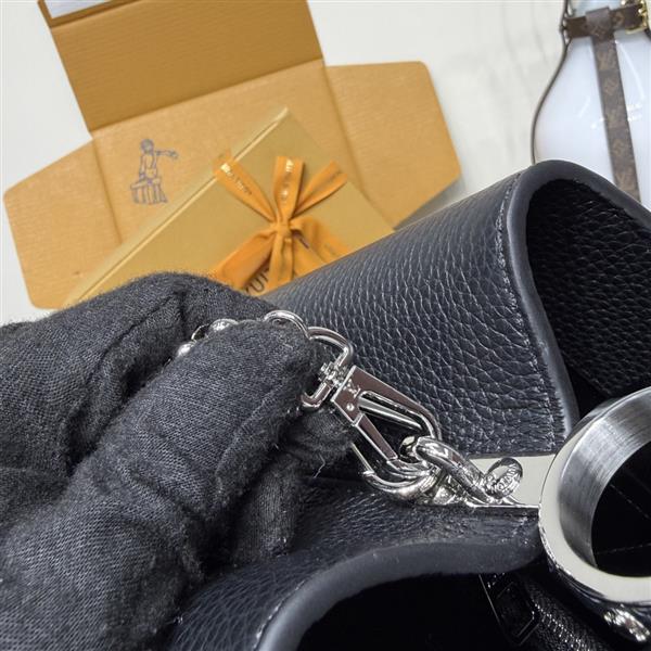 2026120164256637 270